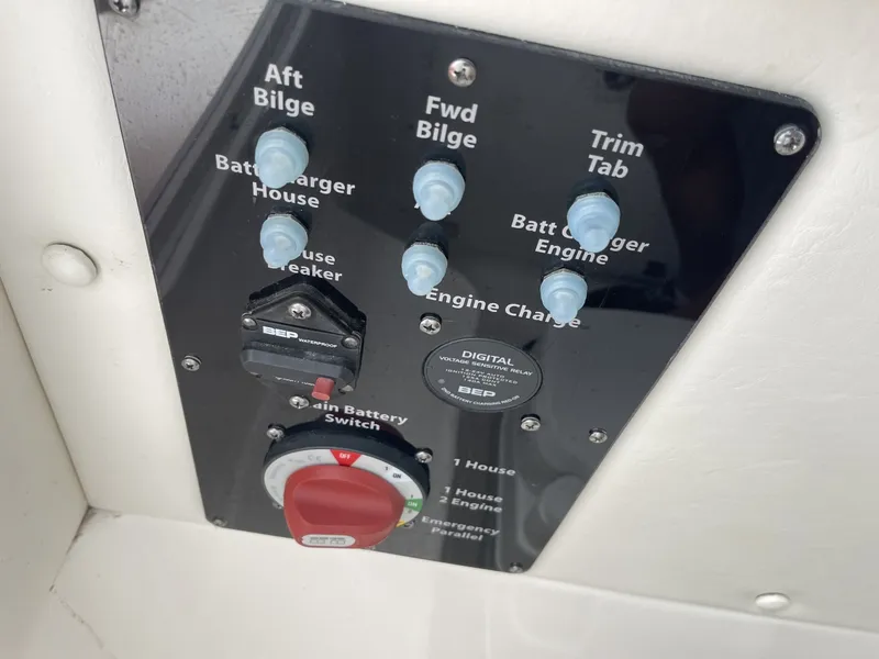 Slide: The Image of Century 2200 Center Console 2020 - 7531817