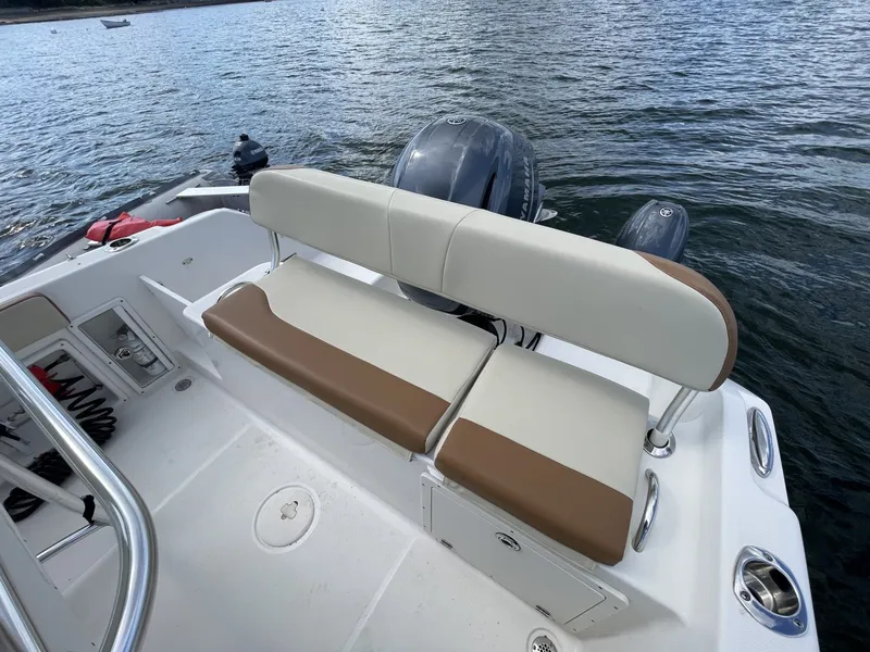 Slide: The Image of Century 2200 Center Console 2020 - 7531787