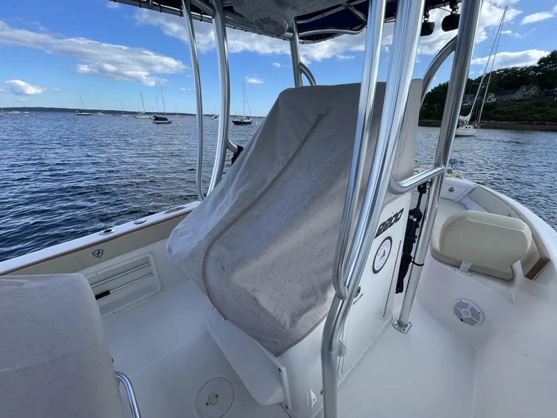 Slide: The Image of Century 2200 Center Console 2020 - 7531823