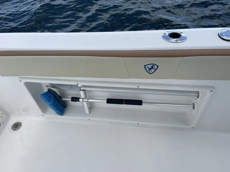 Slide: The Image of Century 2200 Center Console 2020 - 7531791