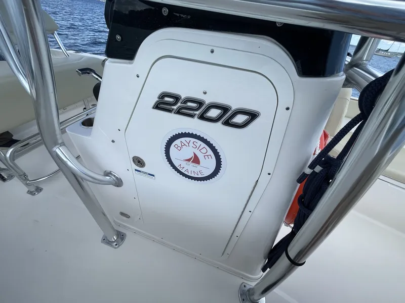 Slide: The Image of Century 2200 Center Console 2020 - 7531808