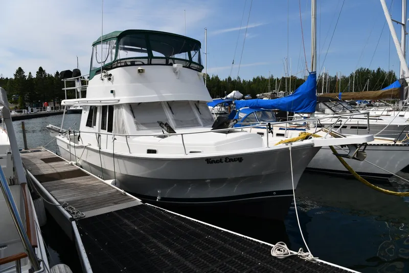 Slide: The Image of Mainship 390 2001 - 7532314