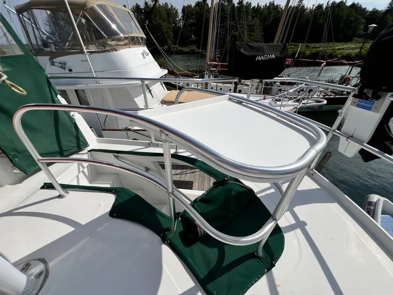 Slide: The Image of Mainship 390 2001 - 7532312