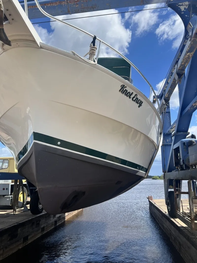 Slide: The Image of Mainship 390 2001 - 7532334