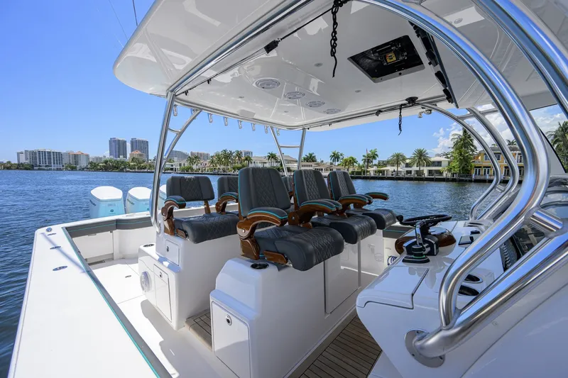 Slide: The Image of Valhalla 46 - Helm Seating 2025 Valhalla 46 Center Console - 7532599