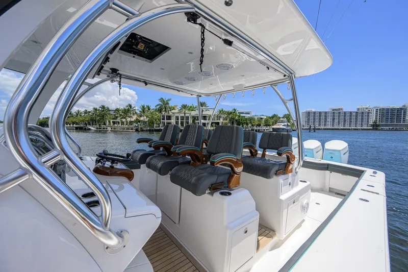 Slide: The Image of Valhalla 46 - Helm Seating 2025 Valhalla 46 Center Console - 7532601