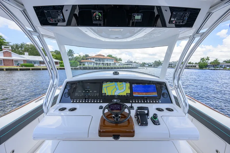 Slide: The Image of Valhalla 46 - Helm Station 2025 Valhalla 46 Center Console - 7532596