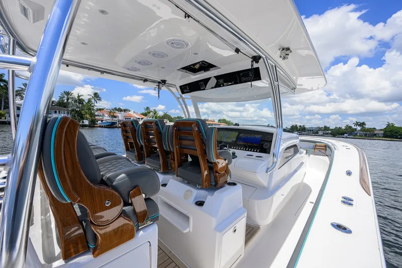 Slide: The Image of Valhalla 46 - Helm Seating 2025 Valhalla 46 Center Console - 7532597