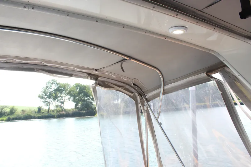 Slide: The Image of Sea Ray 340 Express Cruiser 1988 - 7532584