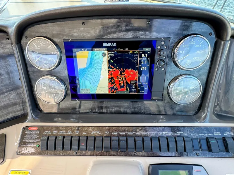 Slide: The Image of Sea Ray 390 Sundancer 2005 - 7533165