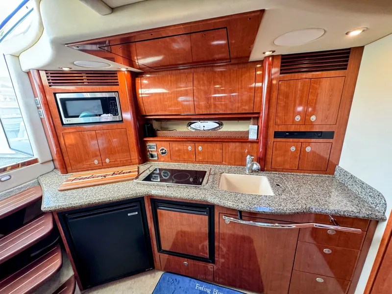 Slide: The Image of Sea Ray 390 Sundancer 2005 - 7533090