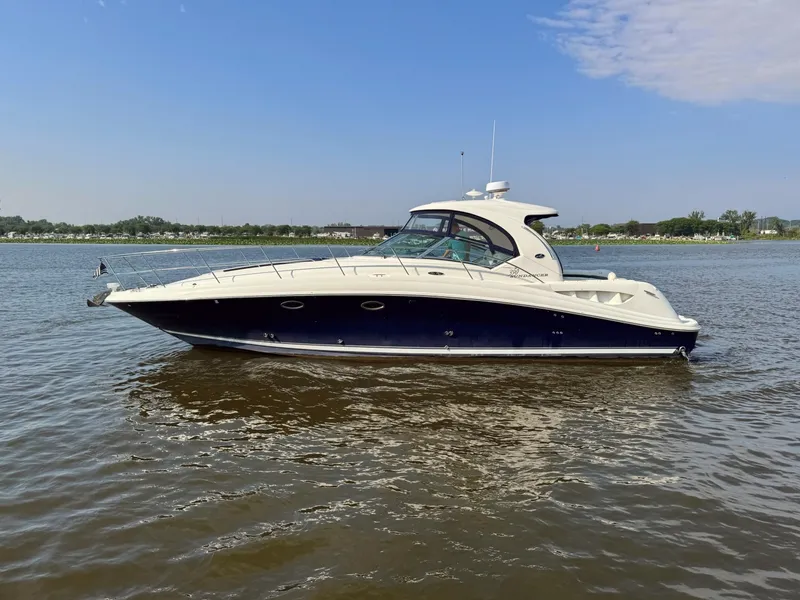 The Image of Sea Ray 390 Sundancer 2005 - 7533177