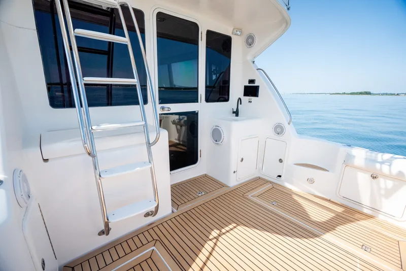 Slide: The Image of Riviera 33 Flybridge 2007 - 7532974
