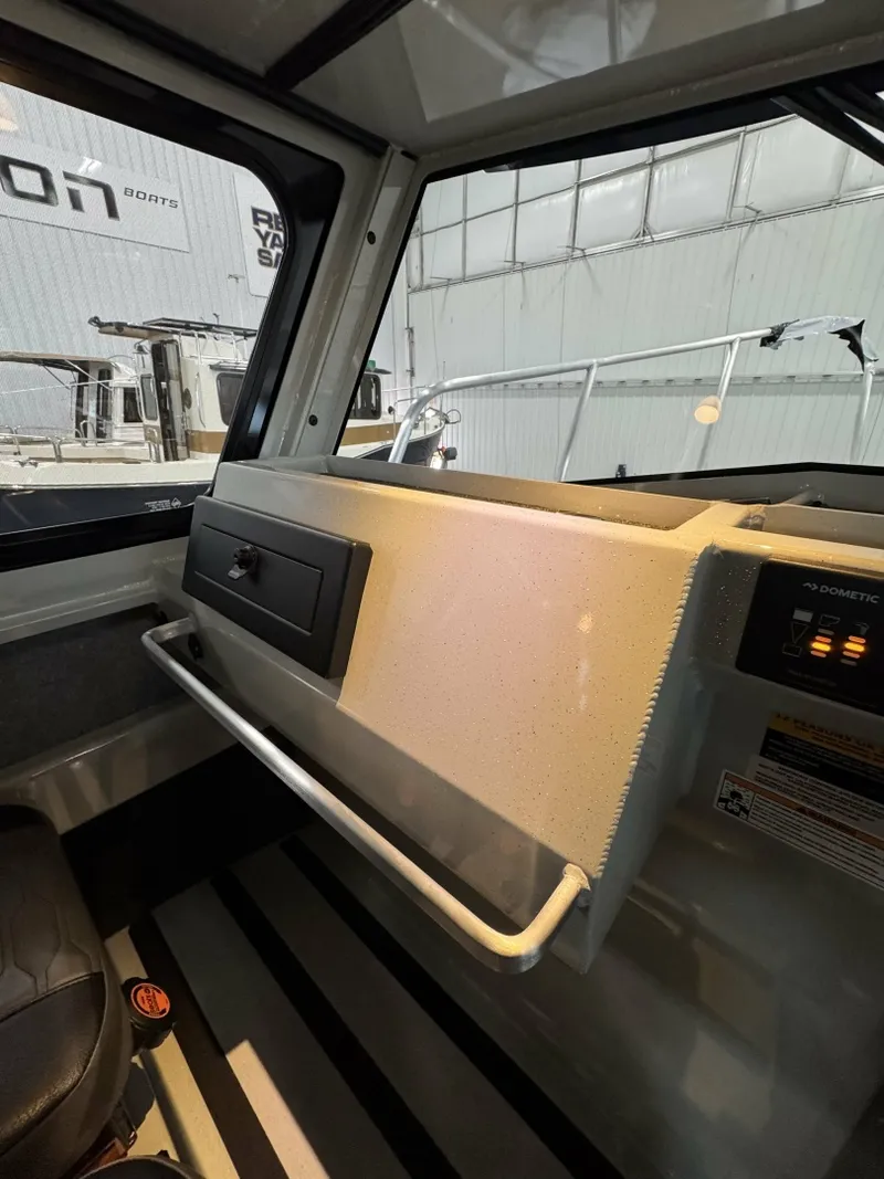 Slide: The Image of Weldcraft 300 Cuddy King OS 2027 - 8051313