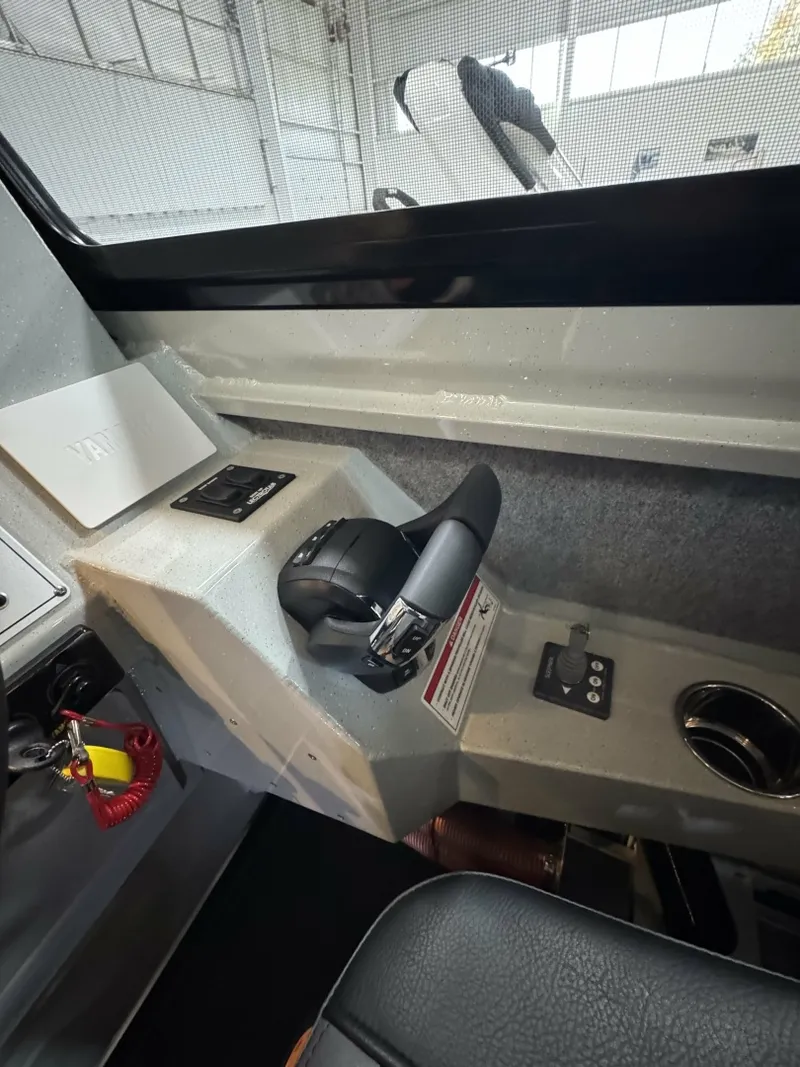 Slide: The Image of Weldcraft 300 Cuddy King OS 2027 - 8051301