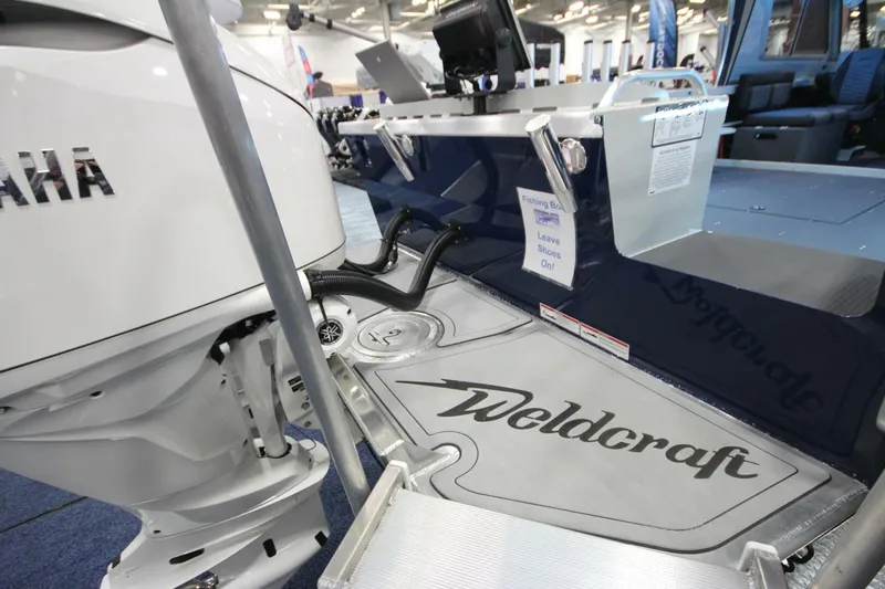 Slide: The Image of Weldcraft 260 Ocean King "Great Lakes Edition" 2027 - 7533364