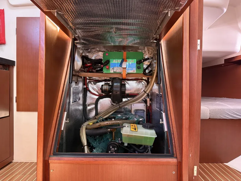 Slide: The Image of Engine - 7533672