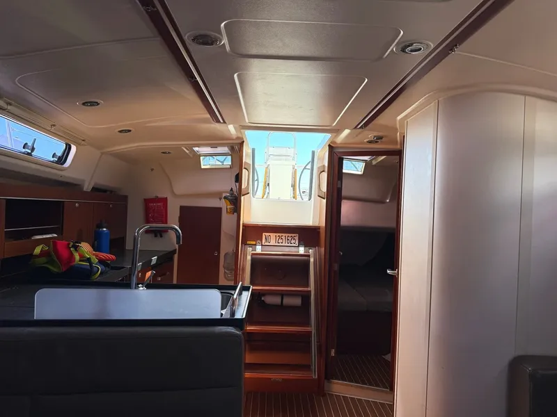 Slide: The Image of Hanse 385 2014 - 7533659