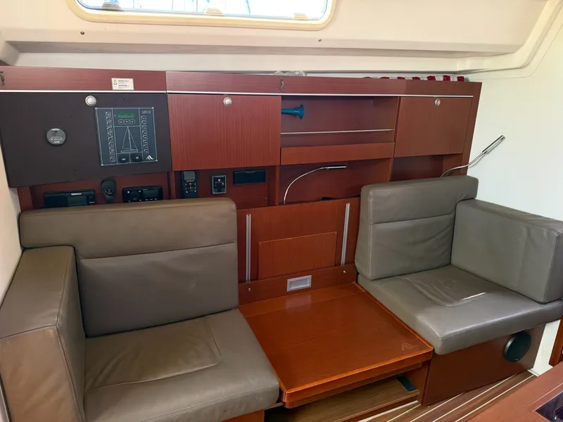 Slide: The Image of Hanse 385 2014 - 7533668