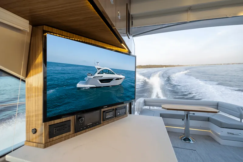 Slide: The Image of Cruisers 50 Cantius 2024 - 7534851