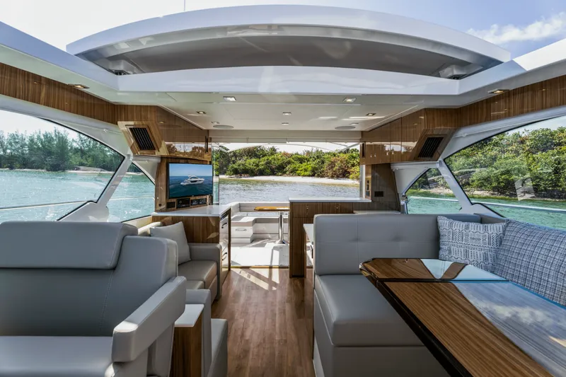 Slide: The Image of Cruisers 50 Cantius 2024 - 7534909
