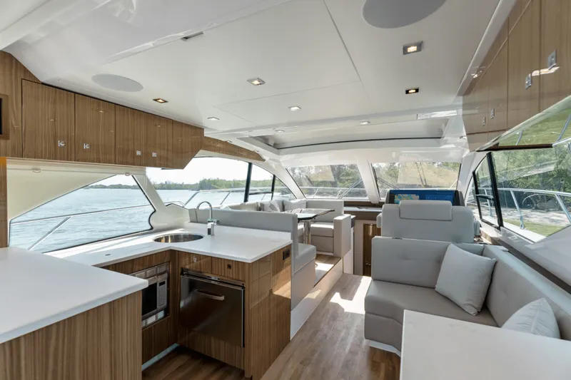 Slide: The Image of Cruisers 50 Cantius 2024 - 7534904