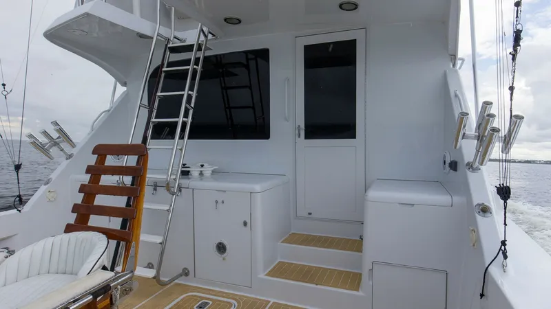 Slide: The Image of 1999 Hatteras 60 Enclosed Bridge Better Days Rear Deck (4) - 7956966
