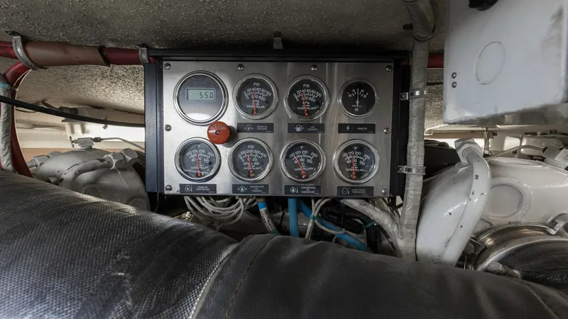 Slide: The Image of 1999 Hatteras 60 Enclosed Bridge Better Days Engine Room (2) - 7956971