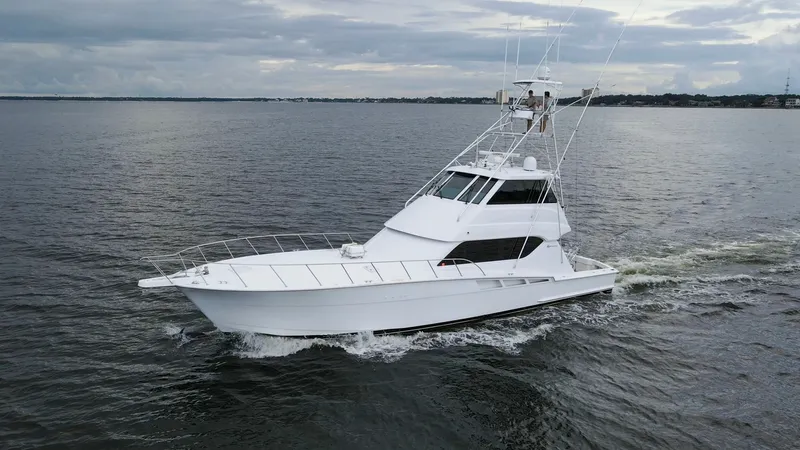 Slide: The Image of 1999 Hatteras 60 Enclosed Bridge Better Days Exteriors (7) - 7956989