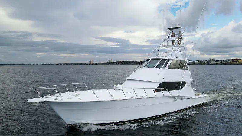 Slide: The Image of 1999 Hatteras 60 Enclosed Bridge Better Days Profiles (3) - 7956980