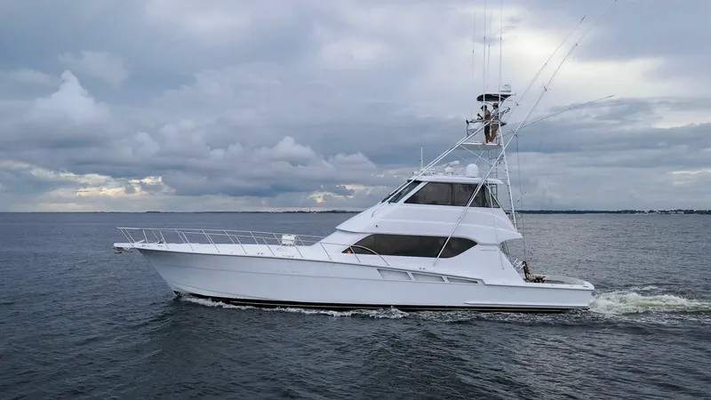 Slide: The Image of 1999 Hatteras 60 Enclosed Bridge Better Days Profiles (2) - 7956979