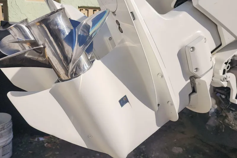 Slide: The Image of Dusky 256 Center Console 1997 - 7539395