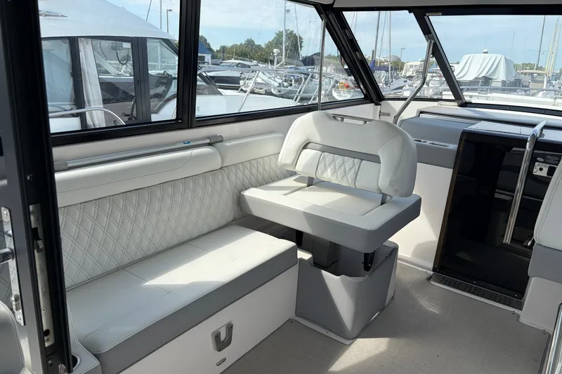 Slide: The Image of Regal 36 XO 2023 - 8146555