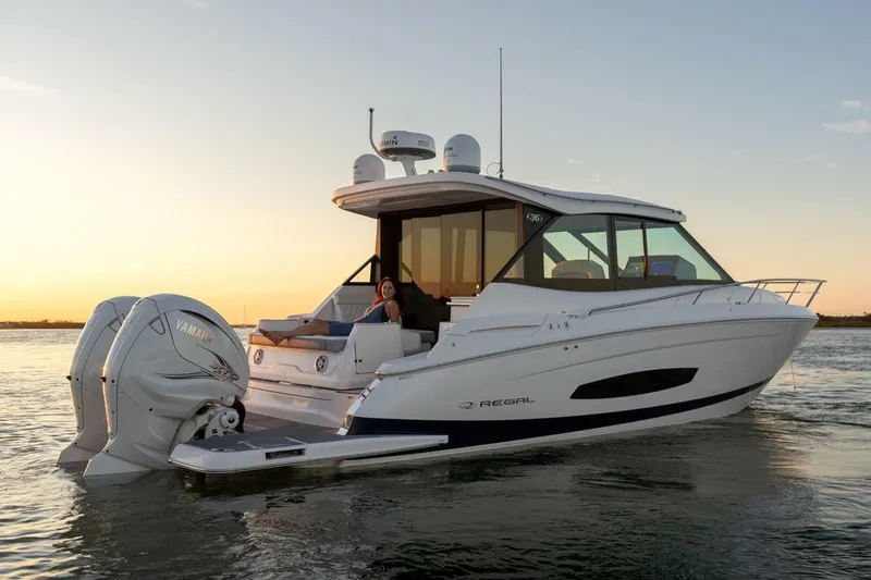 Slide: The Image of Regal 36 XO 2023 - 7540263