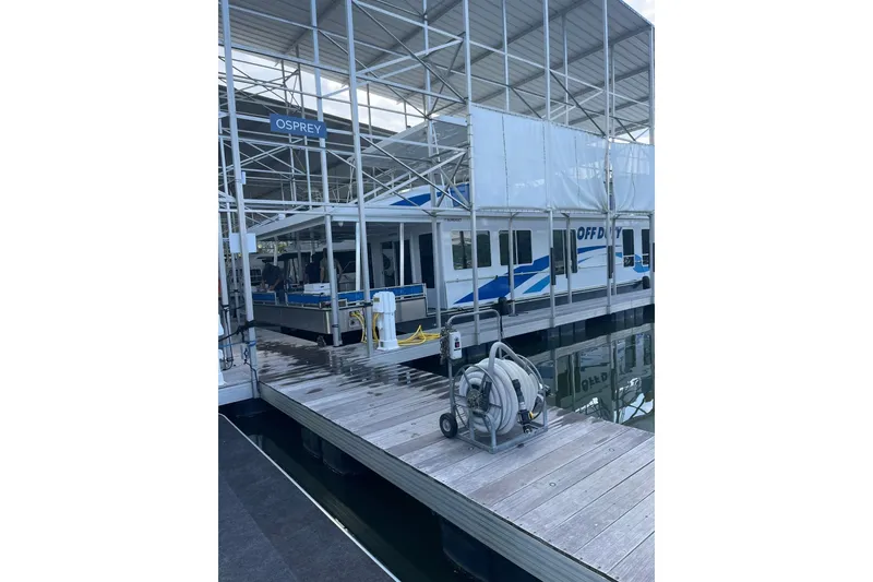 Slide: The Image of Sumerset 18 x 77 LUX 2023 - 7540301