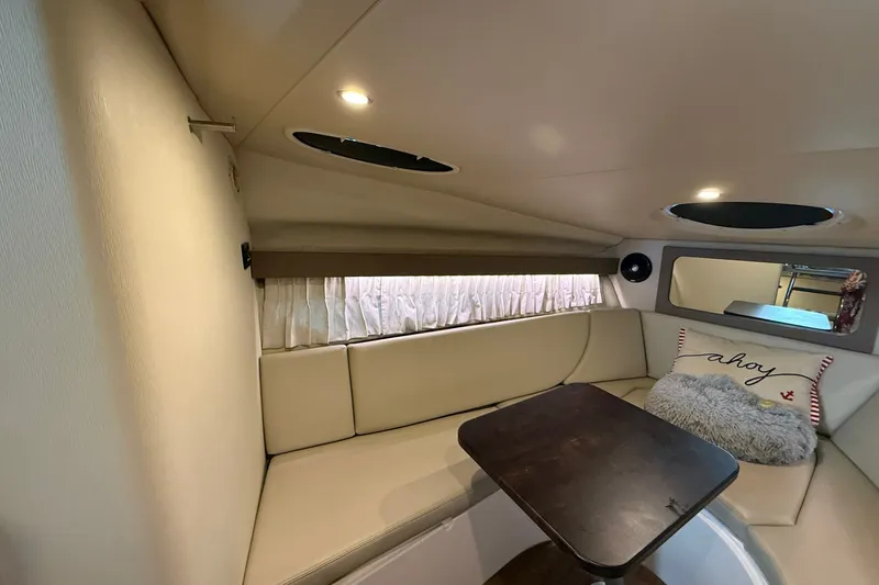 Slide: The Image of Regal 28 Express 2018 - 7540423