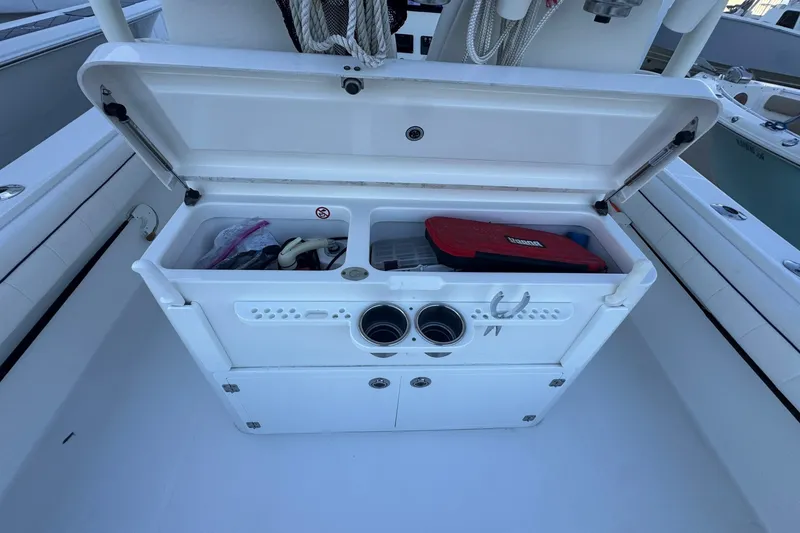 Slide: The Image of Regulator Marine 34 2016 - 7540413