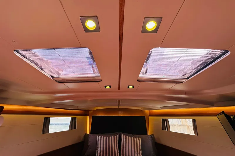 Slide: The Image of Beneteau Oceanis 48 2014 - 8056815