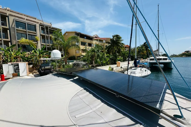 Slide: The Image of Beneteau Oceanis 48 2014 - 8057318