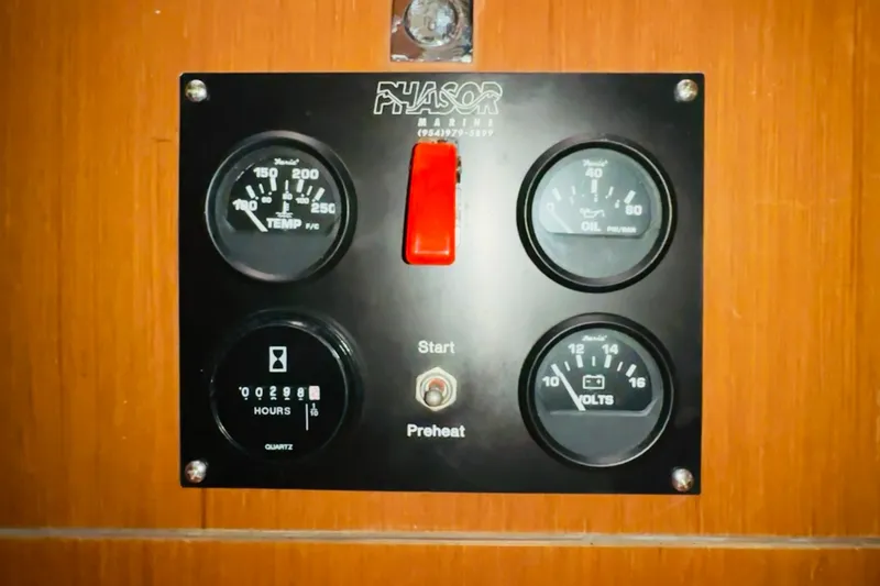 Slide: The Image of Beneteau Oceanis 48 2014 - 8057065