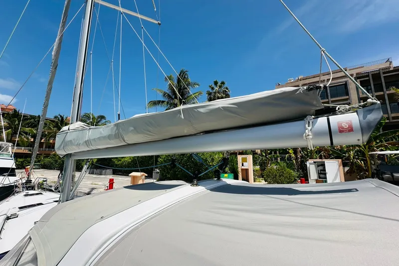 Slide: The Image of Beneteau Oceanis 48 2014 - 8057322