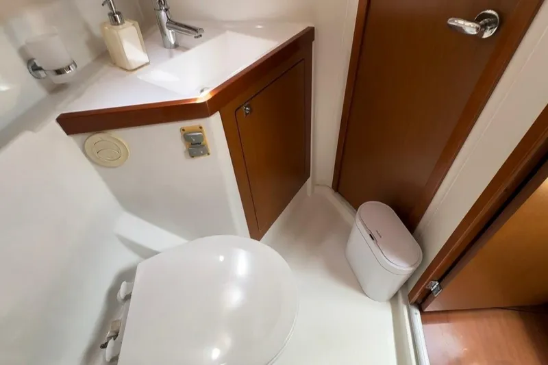 Slide: The Image of Beneteau Oceanis 48 2014 - 8056984