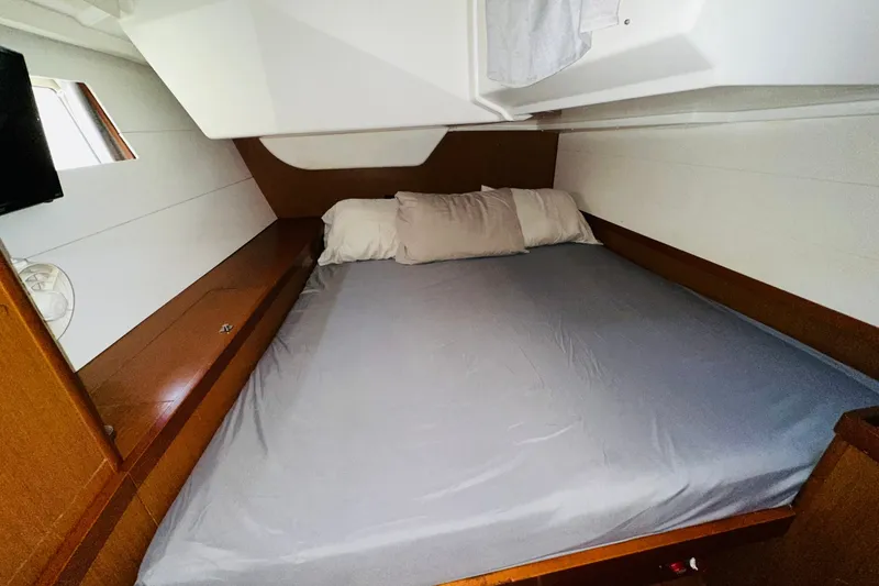 Slide: The Image of Beneteau Oceanis 48 2014 - 8057002