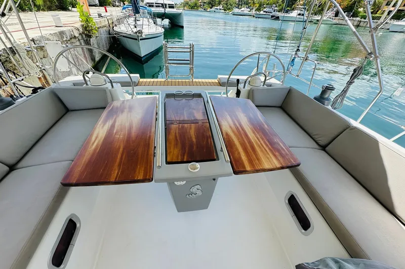 Slide: The Image of Beneteau Oceanis 48 2014 - 8057216