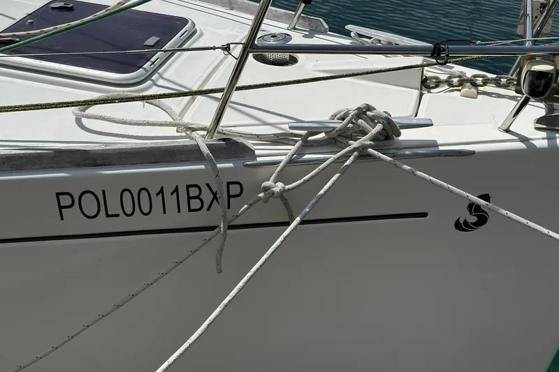 Slide: The Image of Beneteau Oceanis 48 2014 - 8057454