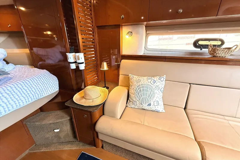 Slide: The Image of Sea Ray Sundancer 370 2013 - 7540564