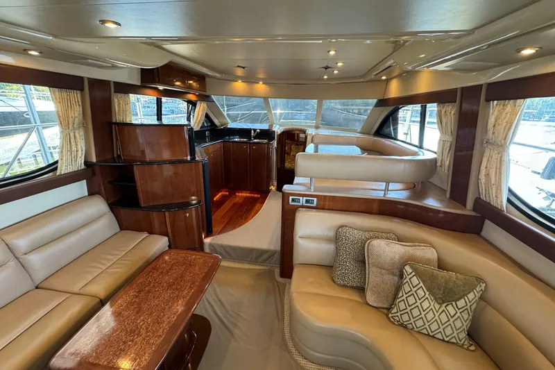 Slide: The Image of Meridian 411 Sedan 2008 - 7540767