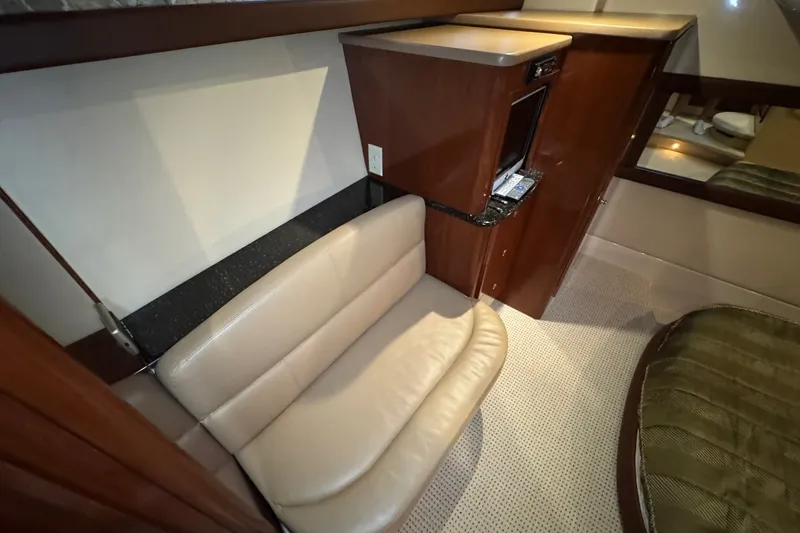 Slide: The Image of Meridian 411 Sedan 2008 - 7540809