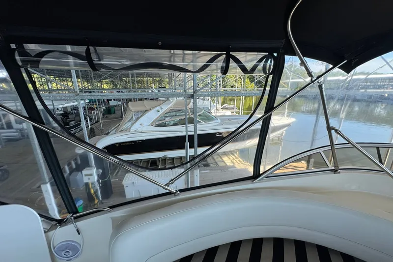 Slide: The Image of Meridian 411 Sedan 2008 - 7540736