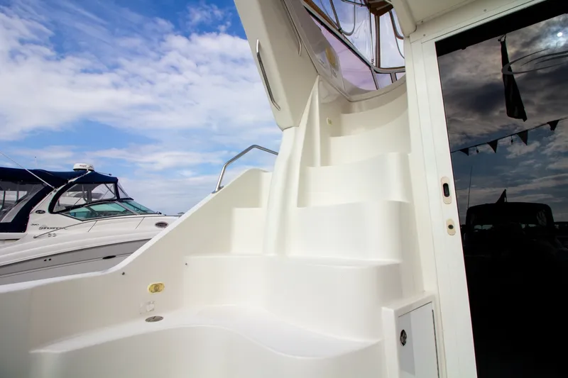 Slide: The Image of Carver Yachts 33 Super Sport 2006 - 7540727